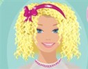 Barbie Kuaförde Saç Kesme